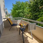 1 Bdr New Boutique & Prime Location Appartement