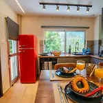 1 Bdr New Boutique & Prime Location Appartement Limasol
