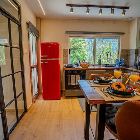 1 Bdr New Boutique & Prime Location Lägenhet *