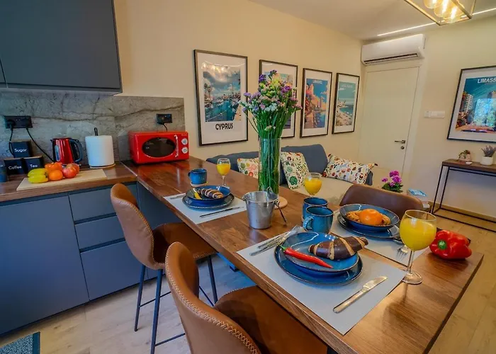 1 Bdr New Boutique & Prime Location Apartmán *