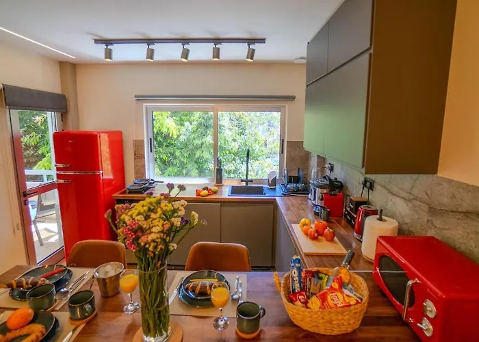 1 Bdr New Boutique & Prime Location Lemesos