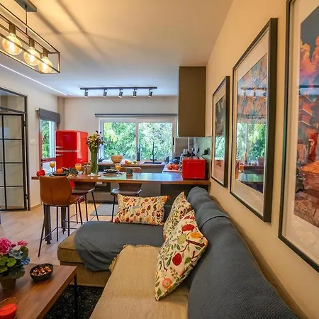 Apartmán 1 Bdr New Boutique & Prime Location